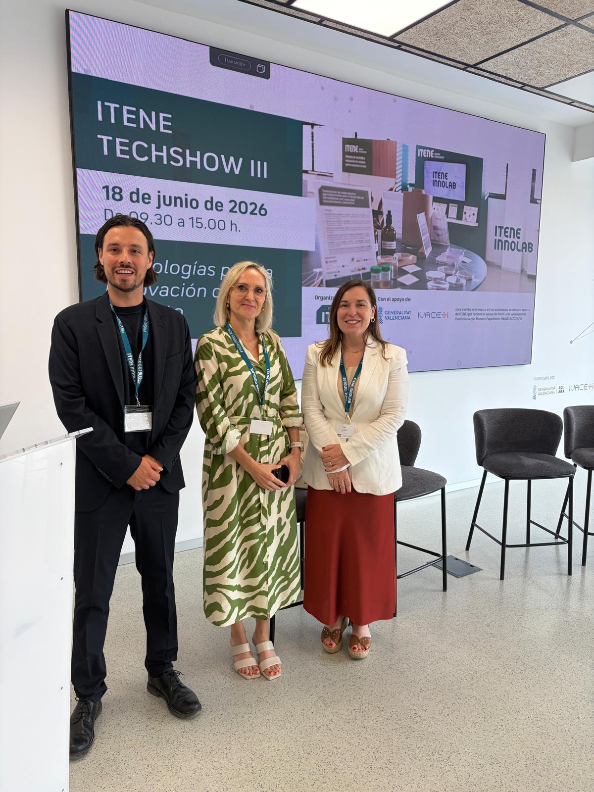 caiba-asiste-en-itene-al-techshow-iii-para-conocer-las-tecnologias-que-estan-impulsando-la-innovacion-industrial